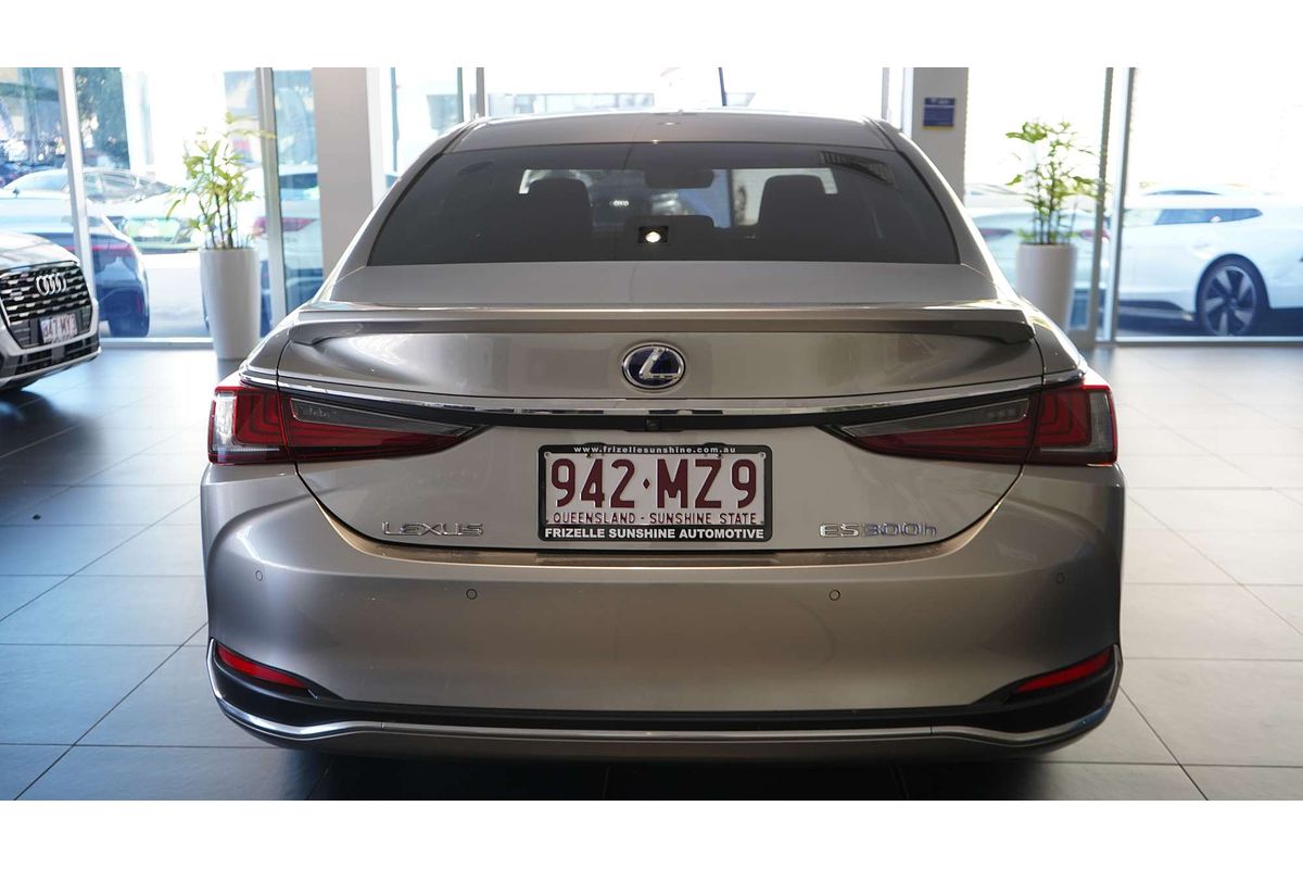 2019 Lexus ES ES300h Sports Luxury AXZH10R