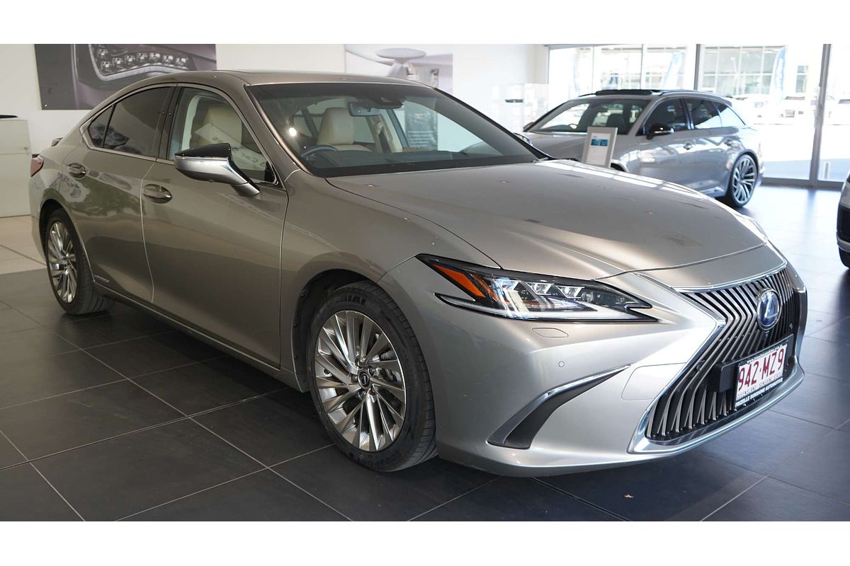 2019 Lexus ES ES300h Sports Luxury AXZH10R