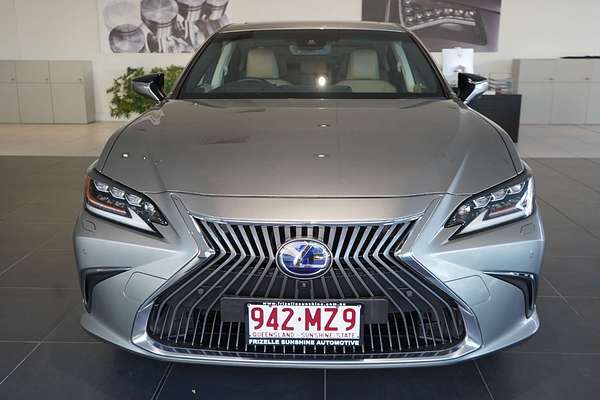 2019 Lexus ES ES300h Sports Luxury AXZH10R