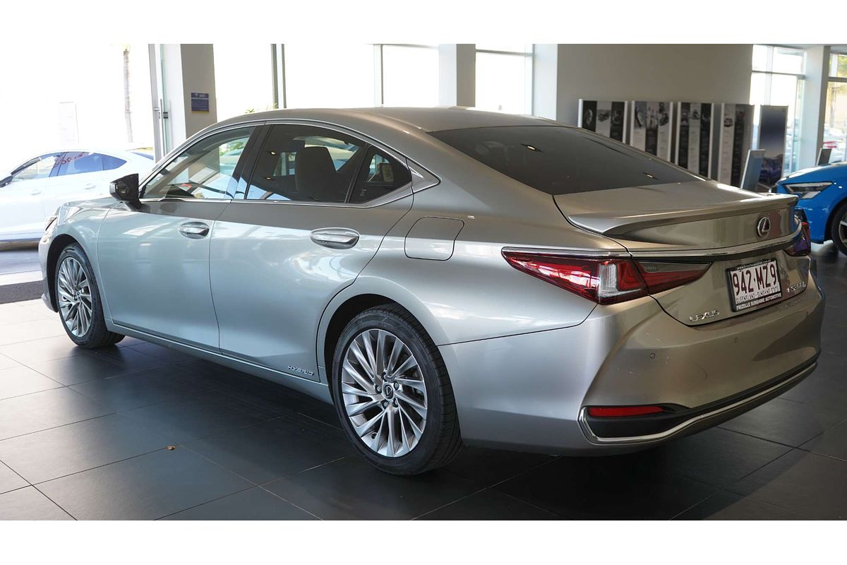2019 Lexus ES ES300h Sports Luxury AXZH10R