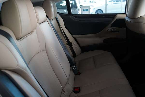 2019 Lexus ES ES300h Sports Luxury AXZH10R