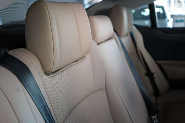 2019 Lexus ES ES300h Sports Luxury AXZH10R