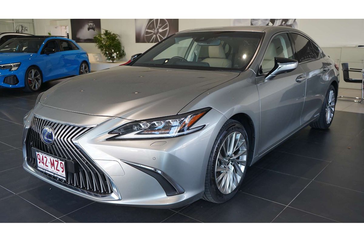 2019 Lexus ES ES300h Sports Luxury AXZH10R