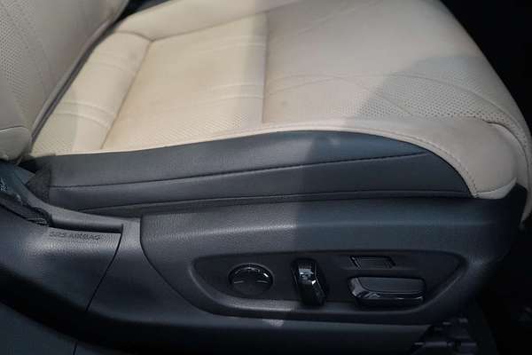 2019 Lexus ES ES300h Sports Luxury AXZH10R