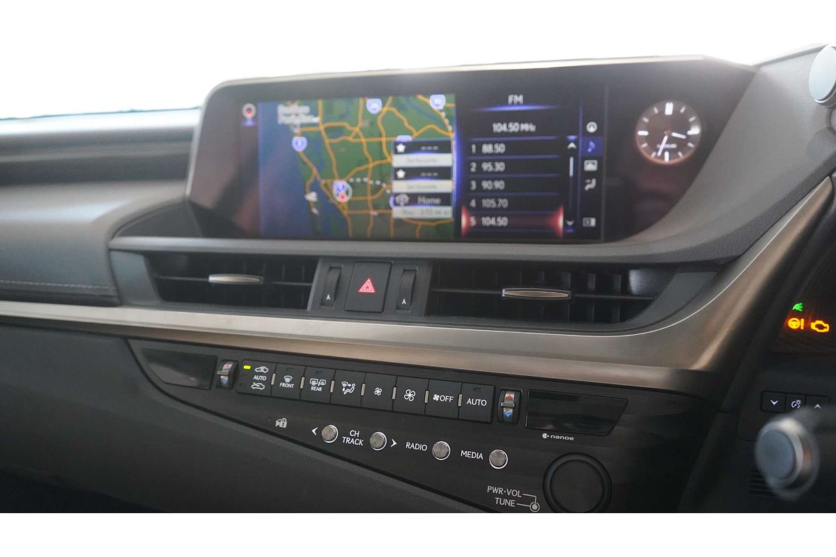2019 Lexus ES ES300h Sports Luxury AXZH10R