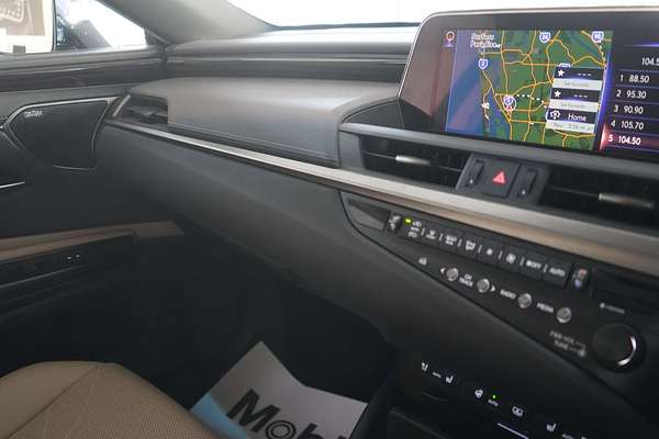 2019 Lexus ES ES300h Sports Luxury AXZH10R
