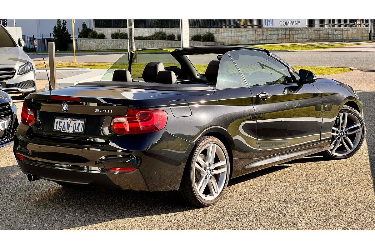 2016 BMW 2 Series 220i Sport Line F23
