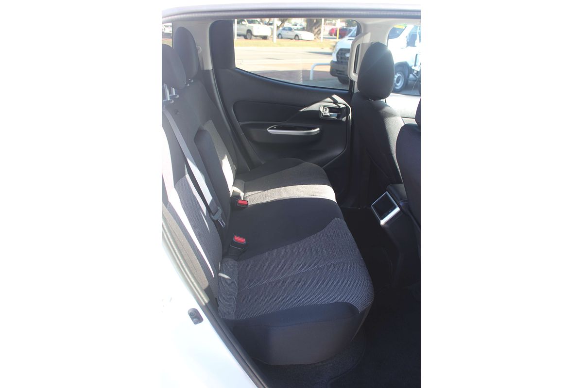 2019 Mitsubishi Triton GLX+ MR 4X4