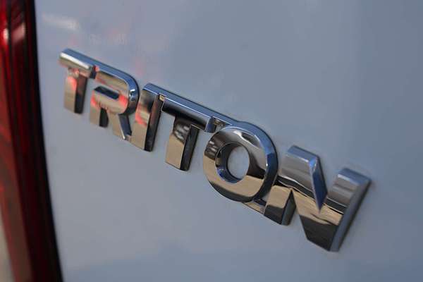 2019 Mitsubishi Triton GLX+ MR 4X4