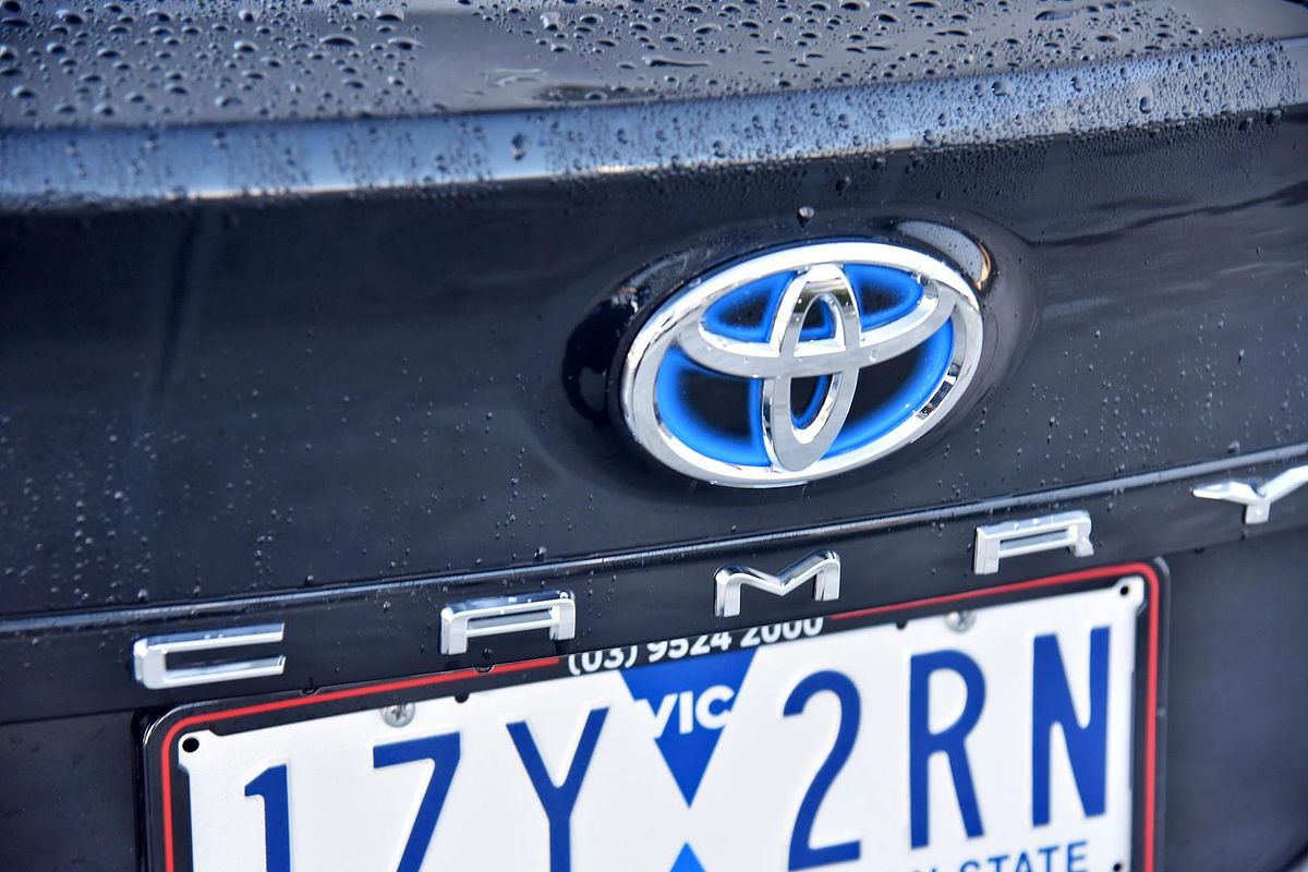 2024 Toyota Camry Ascent AXVH70R