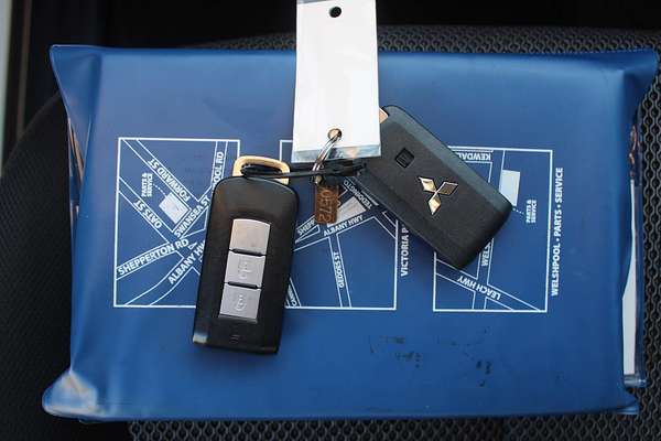 2019 Mitsubishi Triton GLX+ MR 4X4