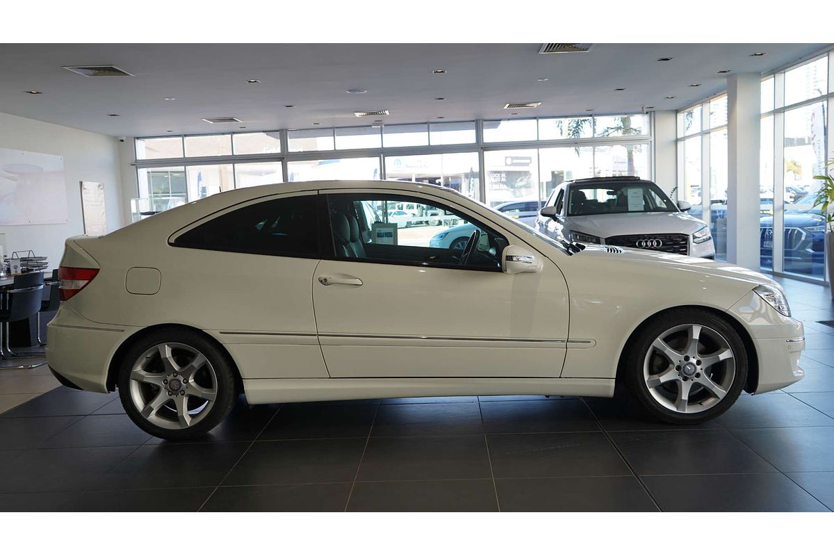 2010 Mercedes-Benz CLC-Class CLC200 Kompressor CL203