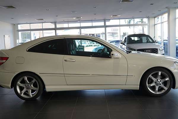 2010 Mercedes-Benz CLC-Class CLC200 Kompressor CL203
