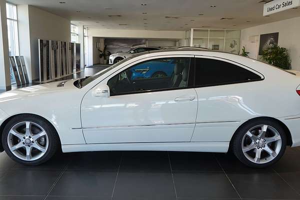2010 Mercedes-Benz CLC-Class CLC200 Kompressor CL203