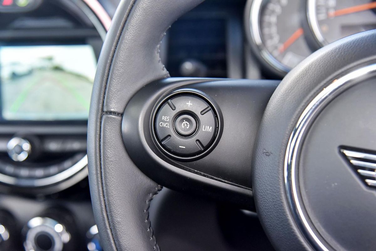 2020 MINI Hatch Cooper F56 LCI