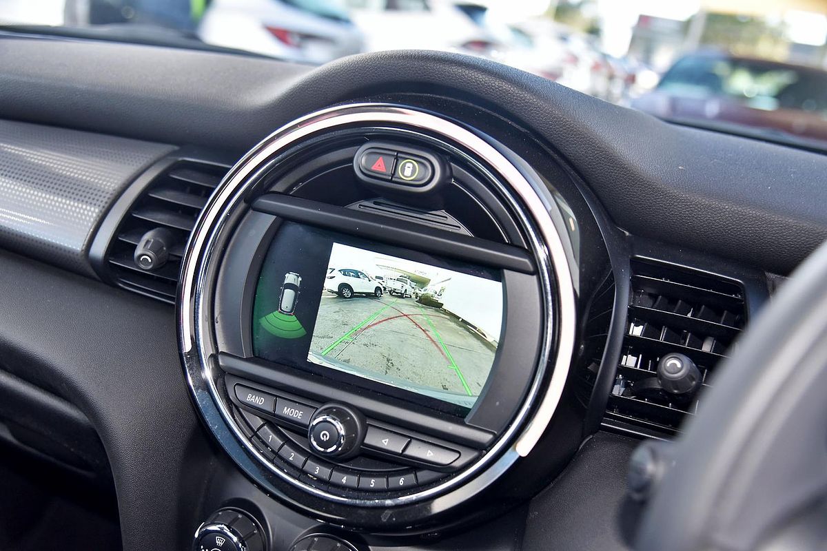 2020 MINI Hatch Cooper F56 LCI