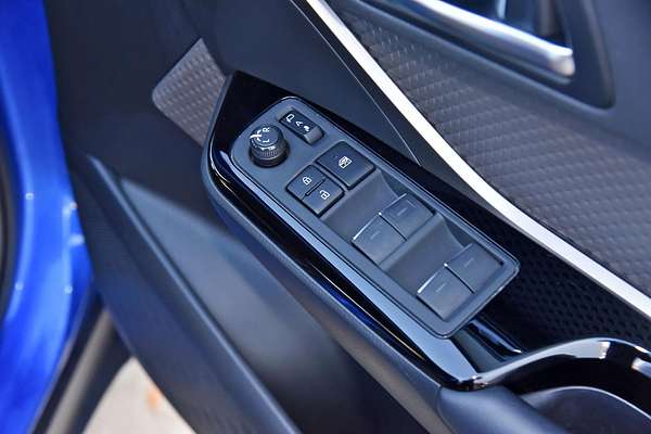 2020 Toyota C-HR NGX10R
