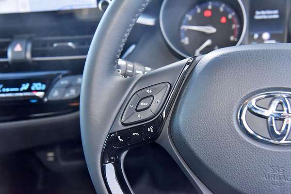 2020 Toyota C-HR NGX10R