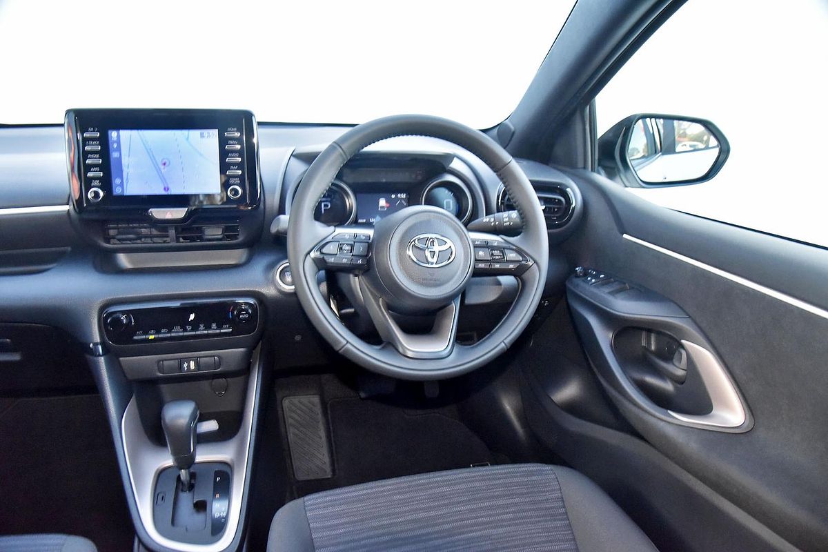 2023 Toyota Yaris SX MXPA10R