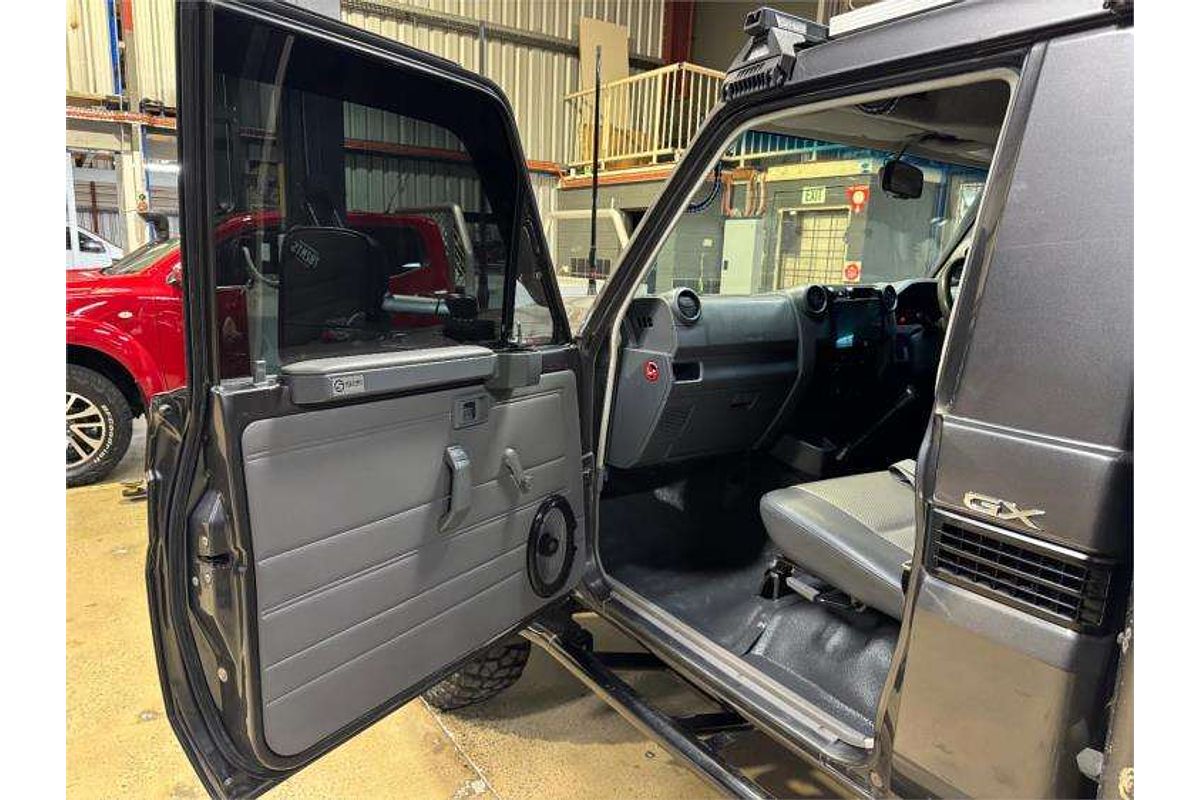 2011 Toyota Landcruiser GX VDJ79R 4X4