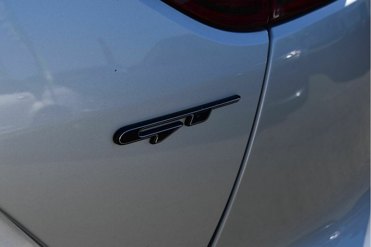 2017 Kia Stinger GT (red Leather) CK MY18 (442)