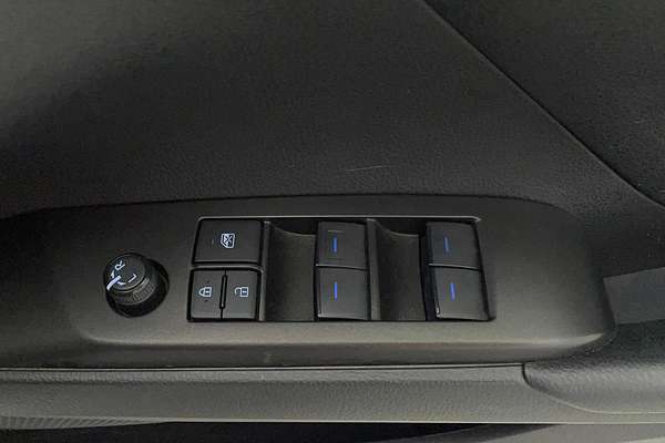 2022 Toyota Camry Ascent AXVA70R