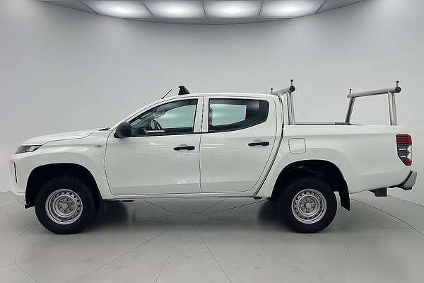 2020 Mitsubishi Triton GLX MR 4X4