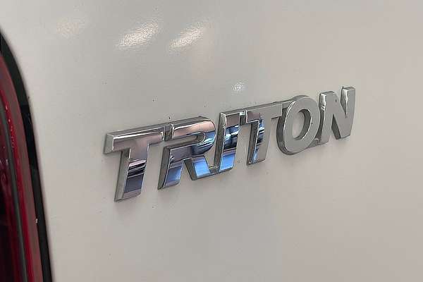 2020 Mitsubishi Triton GLX MR 4X4