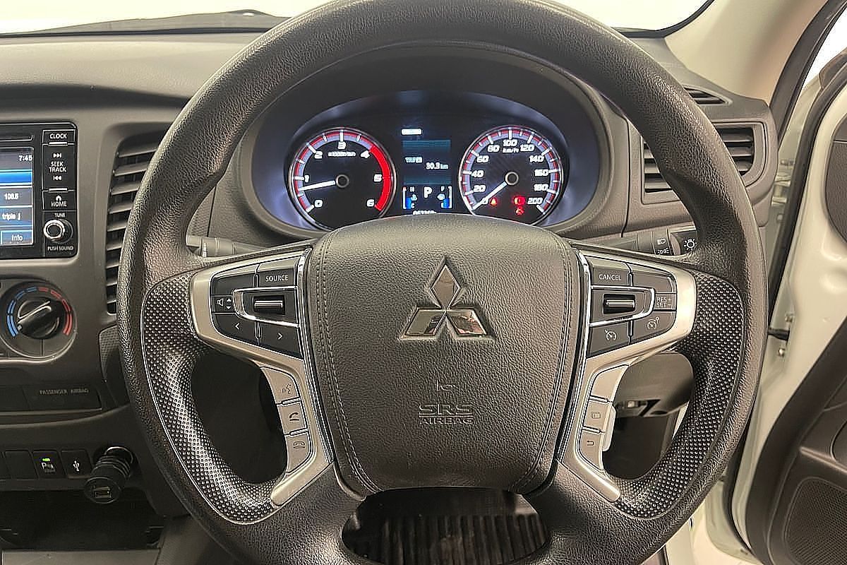 2020 Mitsubishi Triton GLX MR 4X4