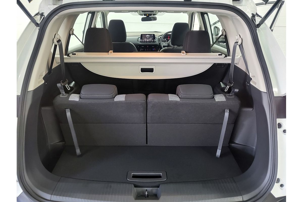 2024 Nissan X-TRAIL ST T33