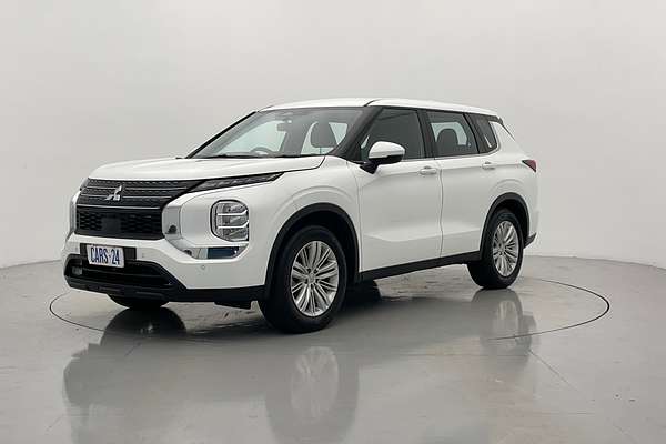 2023 Mitsubishi Outlander ES ZM