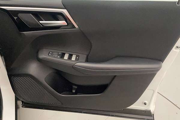 2023 Mitsubishi Outlander ES ZM
