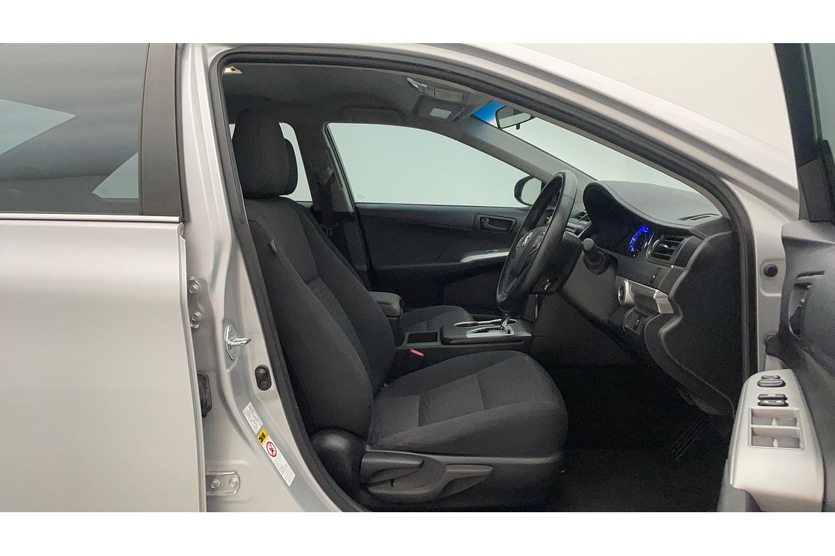 2017 Toyota Camry RZ ASV50R
