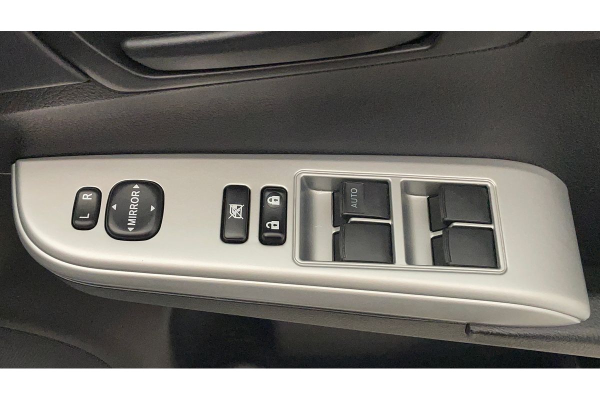 2017 Toyota Camry RZ ASV50R