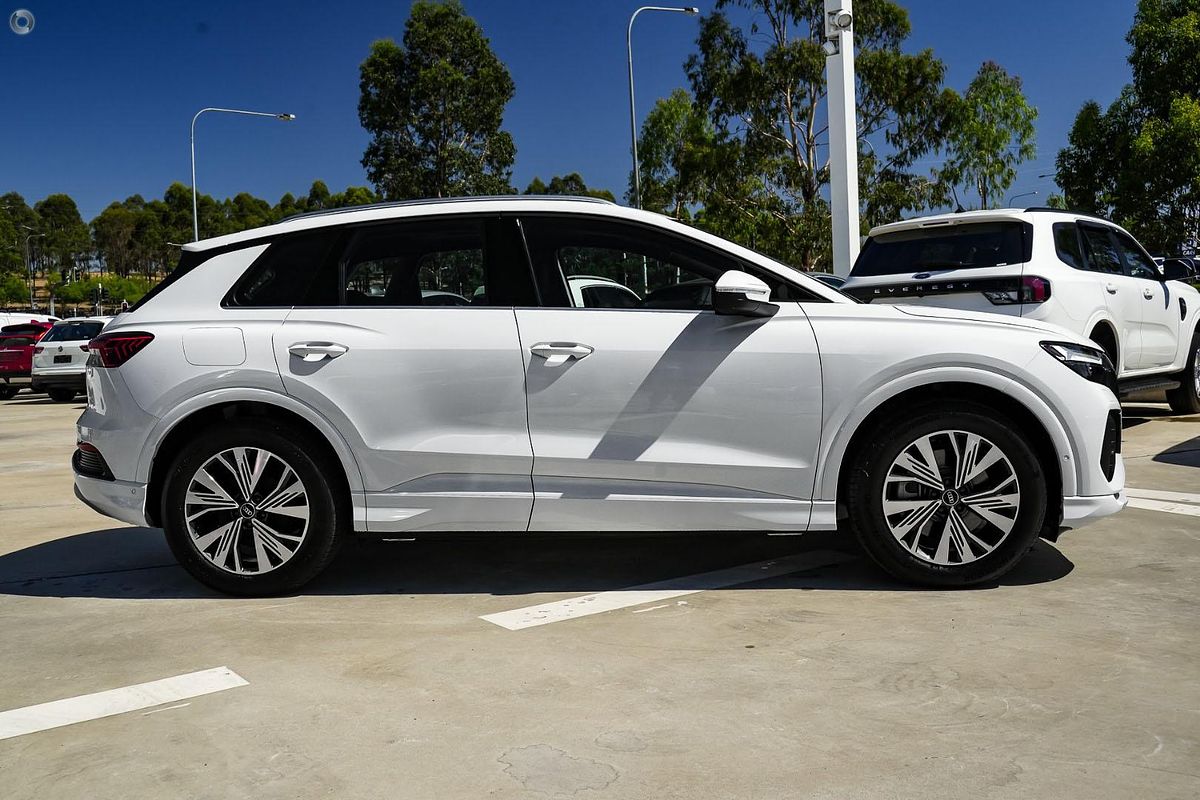 2025 Audi Q4 e-tron 45 F4