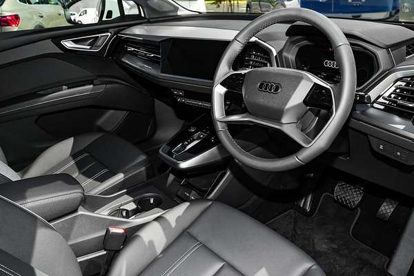 2025 Audi Q4 e-tron 45 F4
