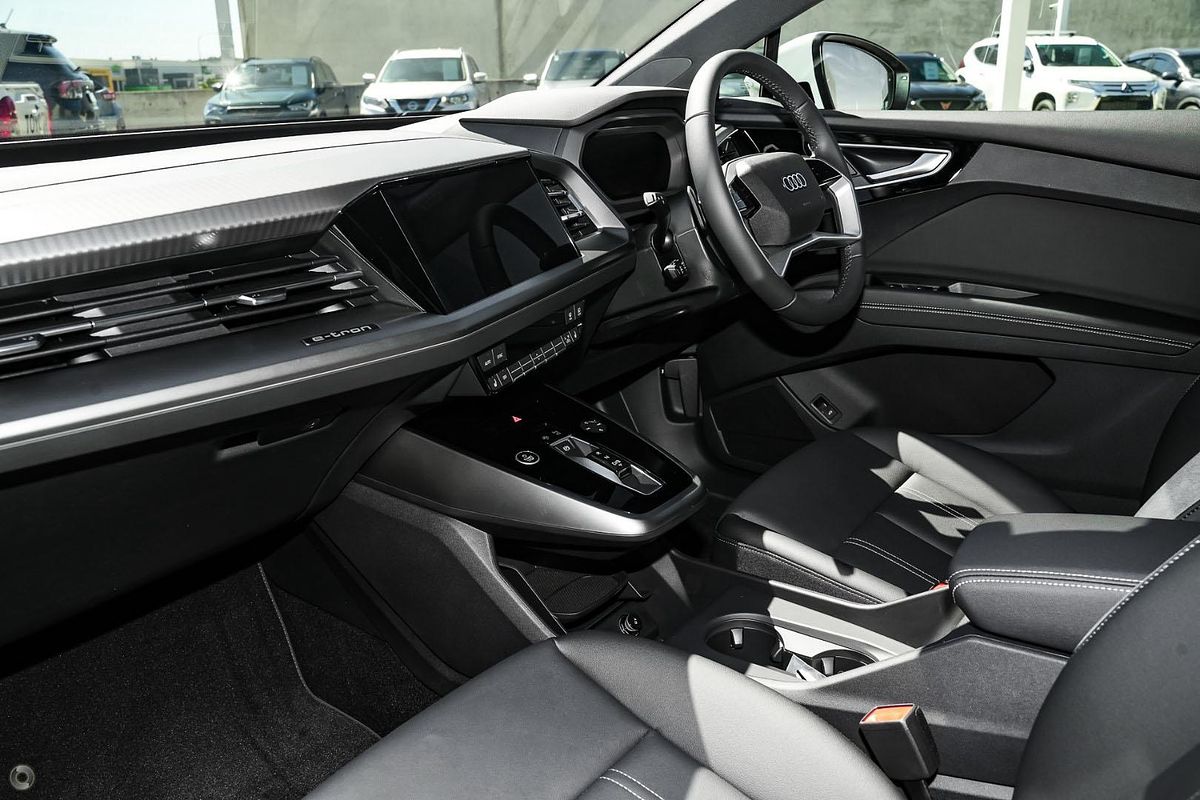 2025 Audi Q4 e-tron 45 F4
