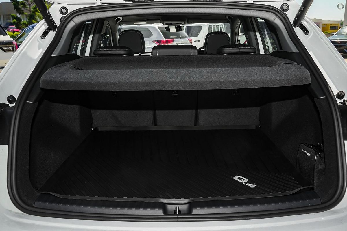2025 Audi Q4 e-tron 45 F4