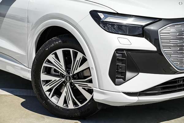 2025 Audi Q4 e-tron 45 F4
