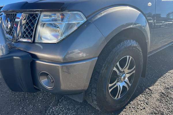 2013 Nissan Navara RX D40 Series 7 Rear Wheel Drive