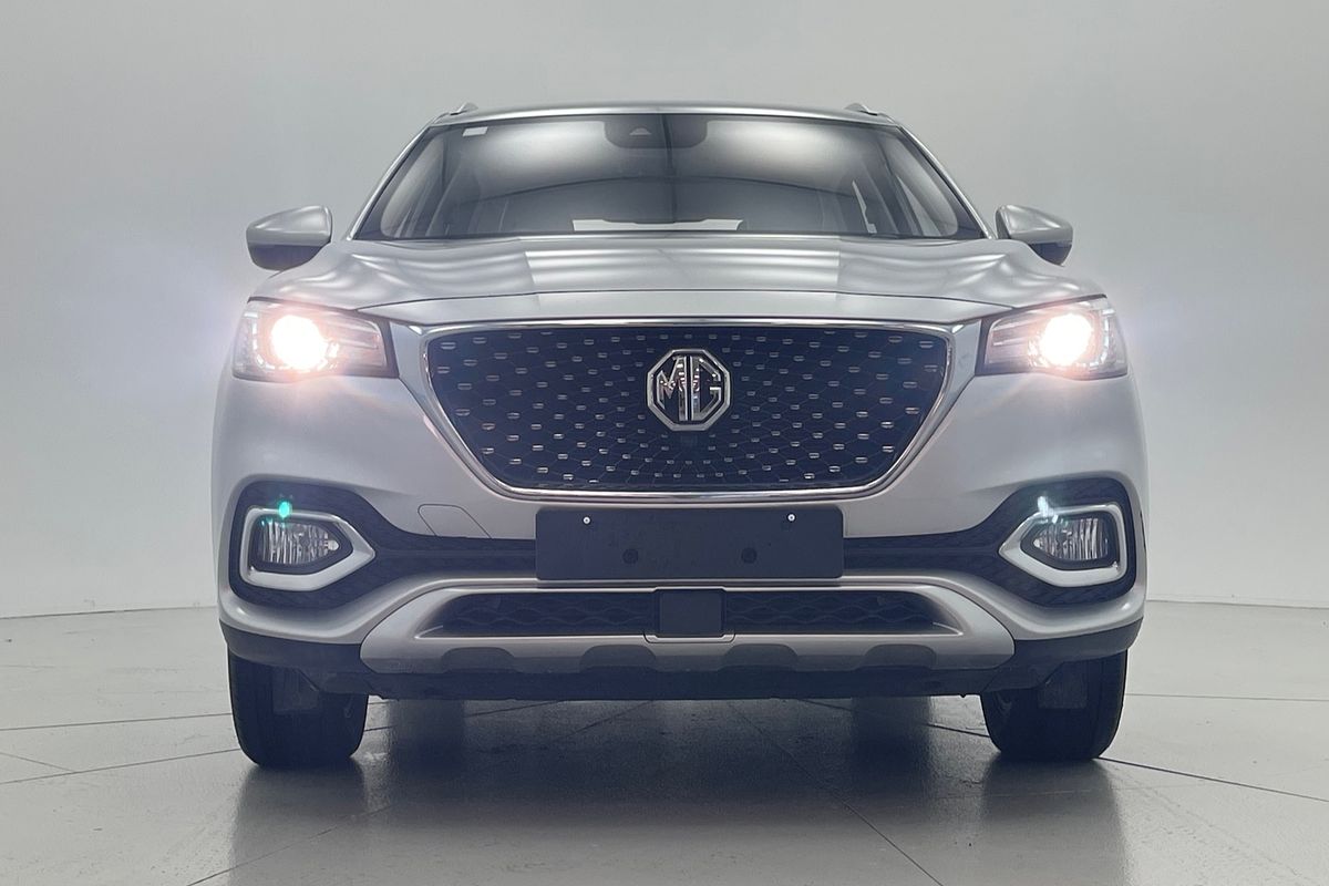 2022 MG HS Vibe SAS23