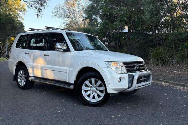 2010 Mitsubishi Pajero Exceed NT
