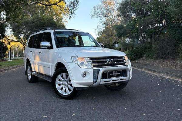 2010 Mitsubishi Pajero Exceed NT