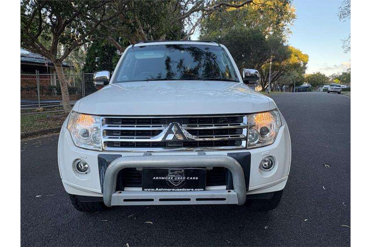 2010 Mitsubishi Pajero Exceed NT