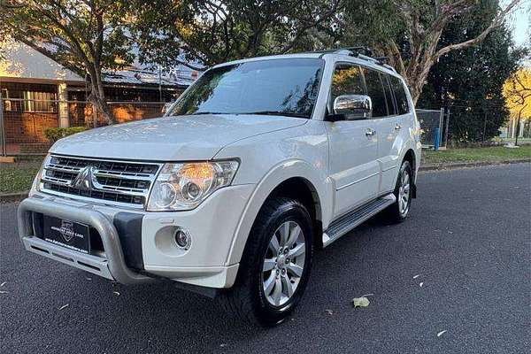 2010 Mitsubishi Pajero Exceed NT