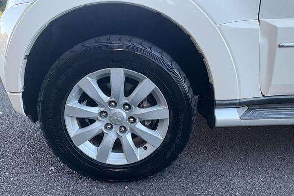 2010 Mitsubishi Pajero Exceed NT