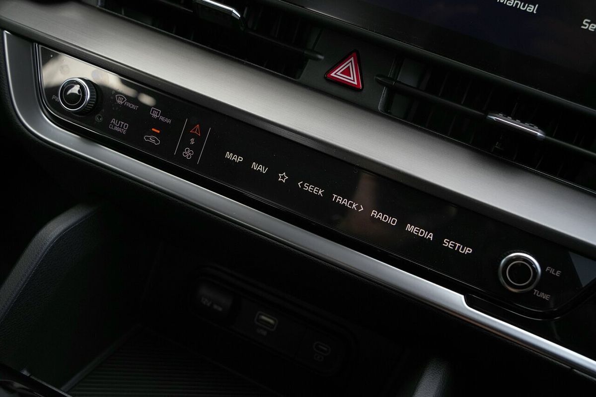 2024 Kia Sportage SX NQ5
