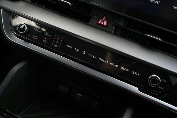 2024 Kia Sportage SX NQ5