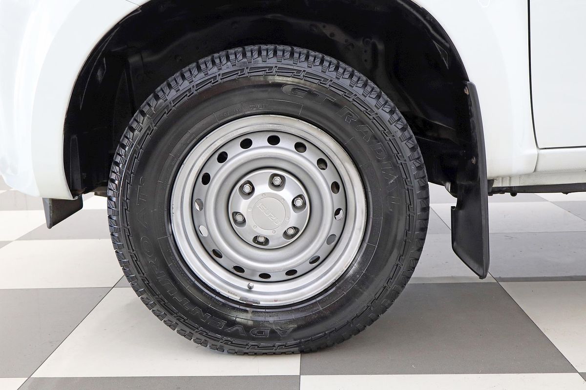2013 Isuzu D-MAX SX High Ride Rear Wheel Drive