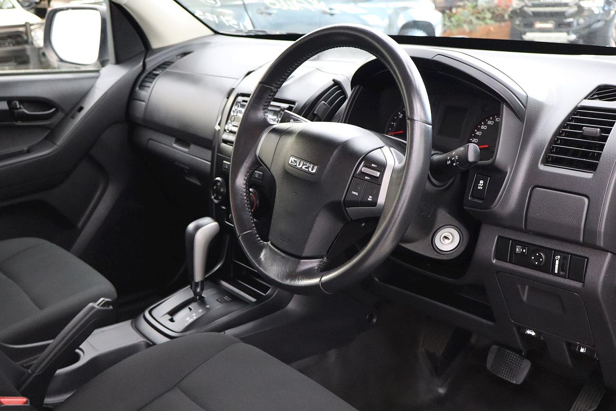 2013 Isuzu D-MAX SX High Ride Rear Wheel Drive